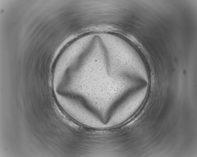 X0000052651232200507292322