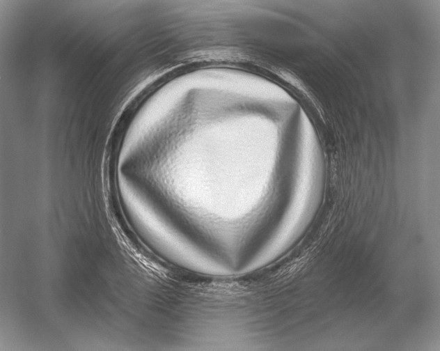 X0000052980983200508051036