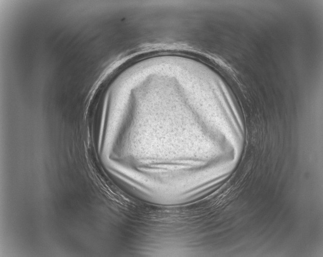 X0000053121271200508081242