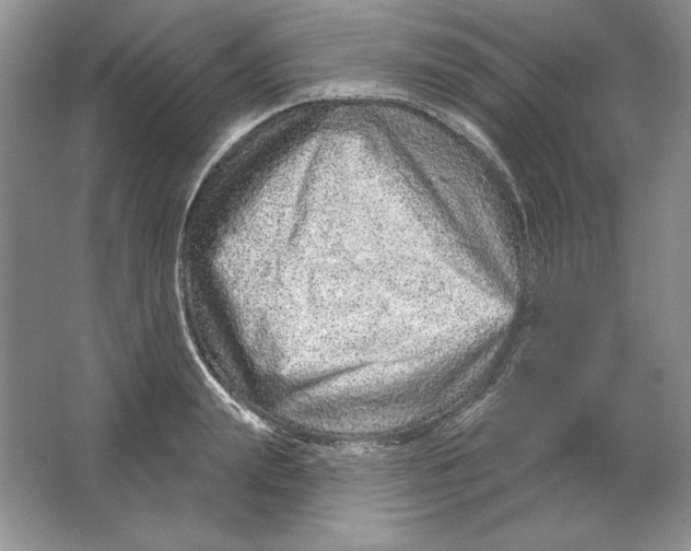 X0000064760847200603031757