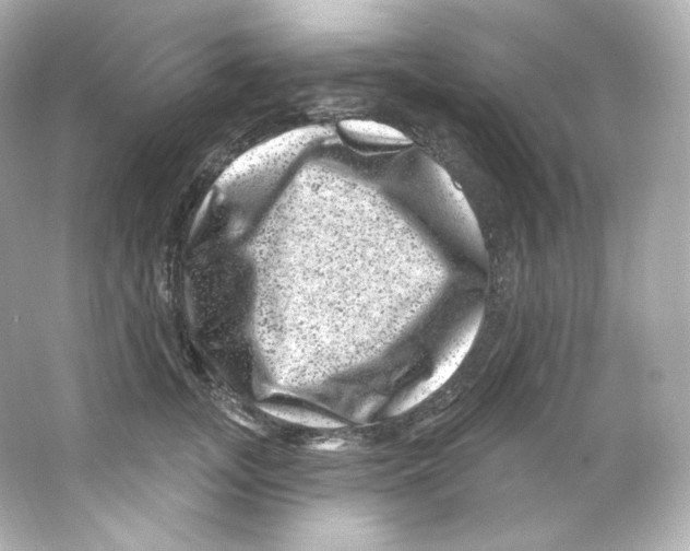 X0000065260755200603172230