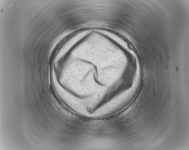 X0000070421123200607072327