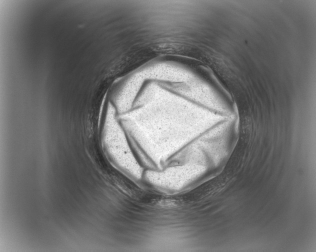 X0000074340751200609230118