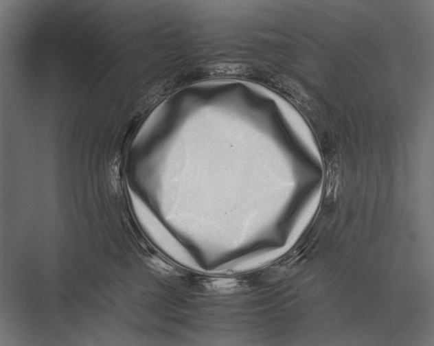 X0000075330377200610061634