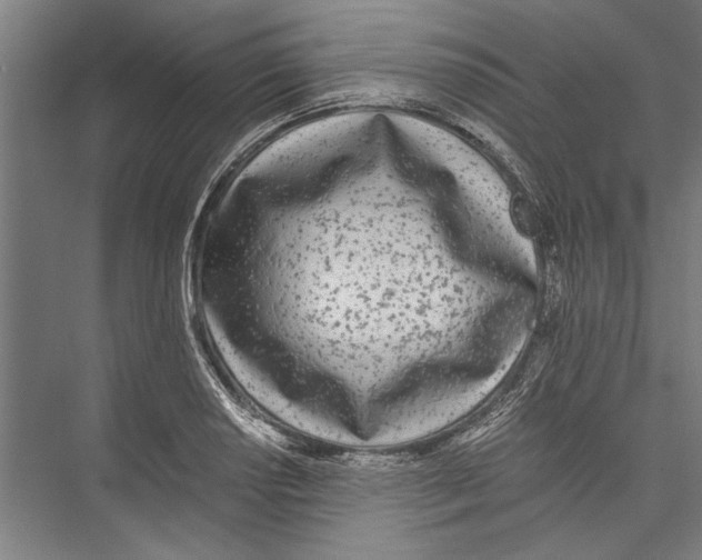 X0000075411034200610061952