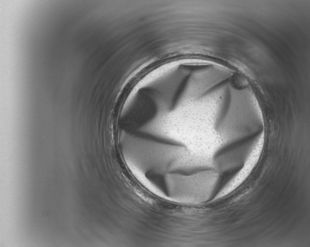 X0000080150782200612302126