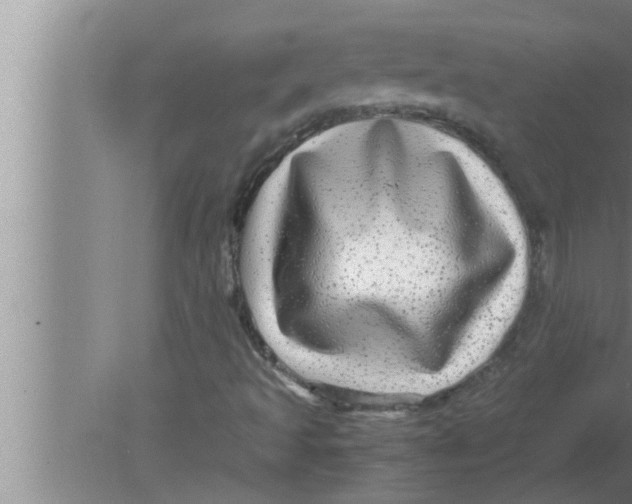 X0000080161493200612302140