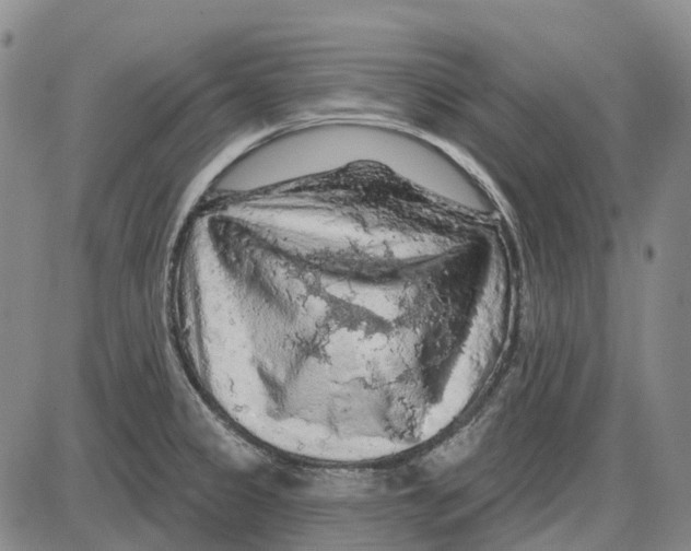 X0000085061333200704021335