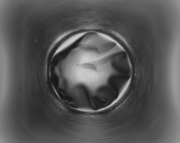 X0000085211270200703301634