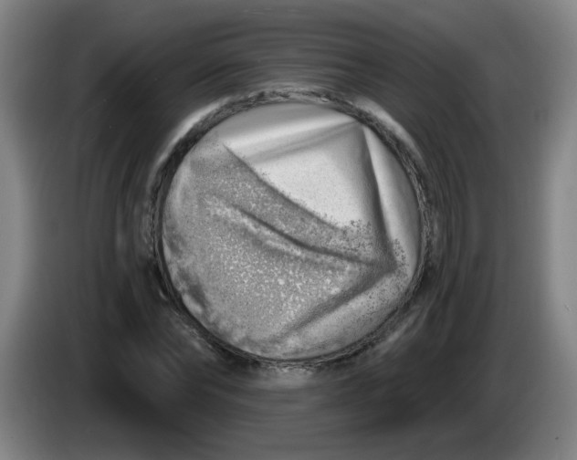 X0000085240878200703301745