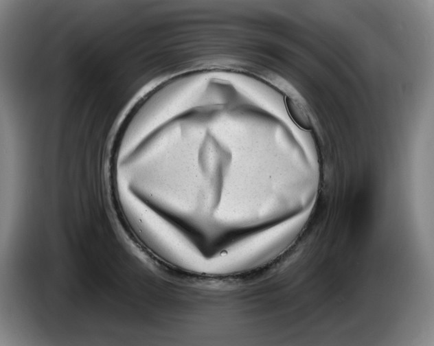 X0000085240947200703301745