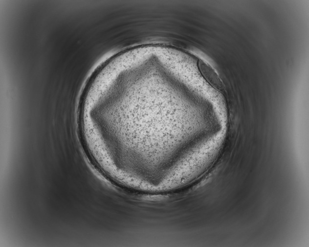 X0000085271135200703301848