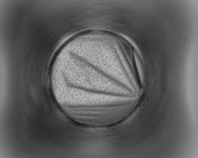 X0000085290887200703301936