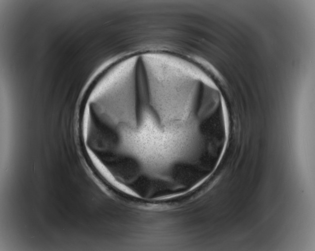 X0000085290894200703301935