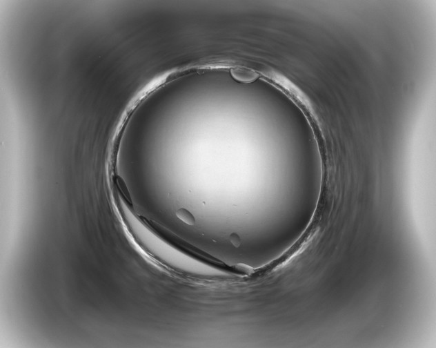 X0000085741429200703161018