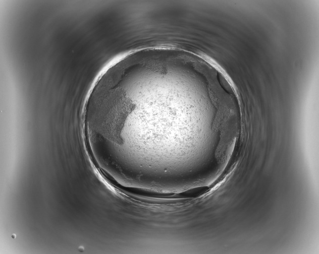 X0000085741437200703161018