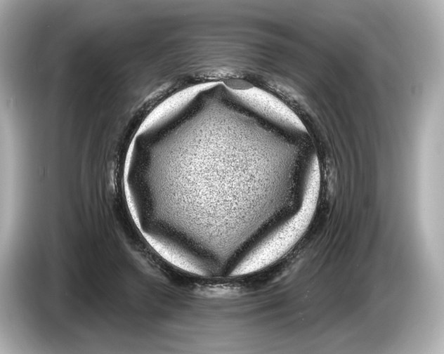 X0000085760546200704091336
