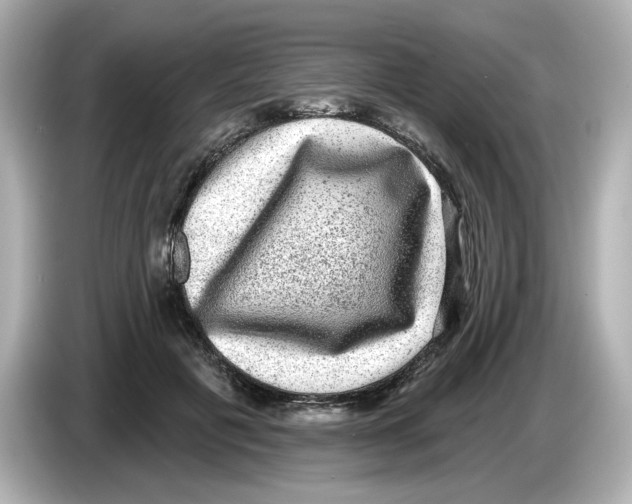 X0000085760601200704091336