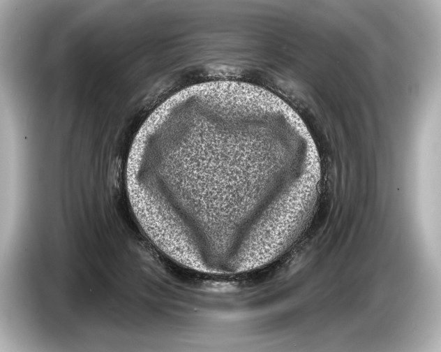X0000085760649200704091335