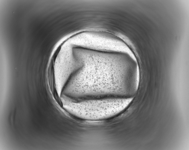 X0000085761344200704091327