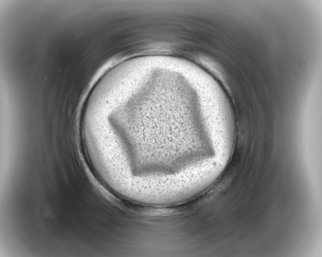 X0000085761475200704091325