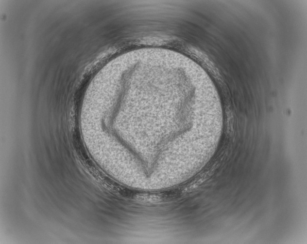 X0000085760354200704131744