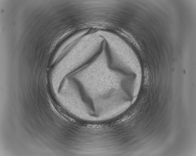 X0000085760538200704131740