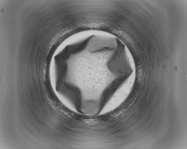 X0000085760544200704131740