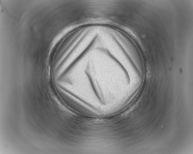 X0000085811414200704131935