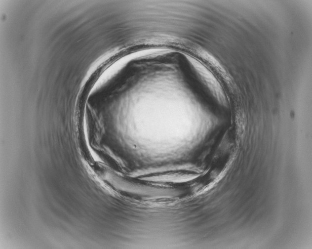 X0000085841122200704091716