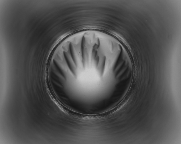 X0000086100898200704132145