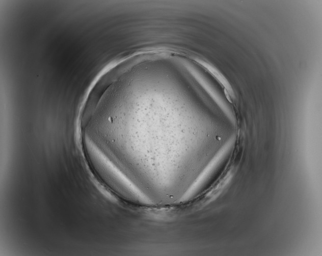 X0000086910813200705141701