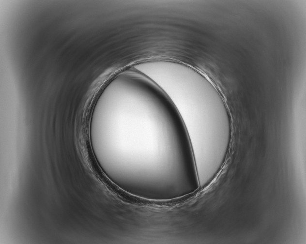 X0000087570193200704270949