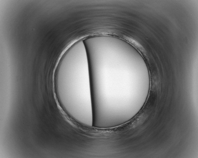 X0000087571039200704270940