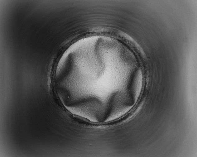 X0000087571017200705181139