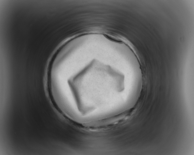 X0000087571147200705251815