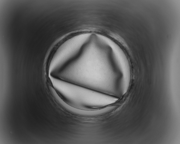 X0000087571172200705251814