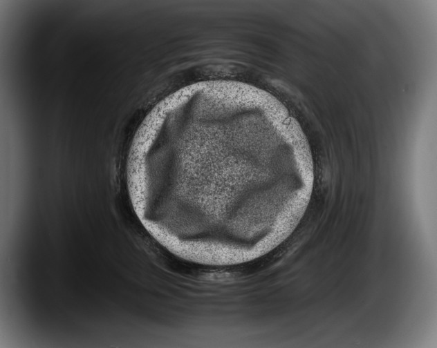 X0000087580759200705251841