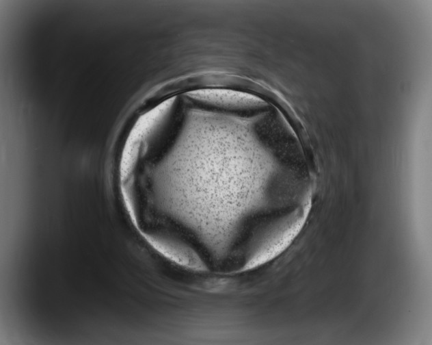 X0000087600152200705251929