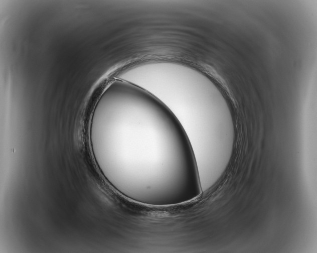 X0000087610392200704271104