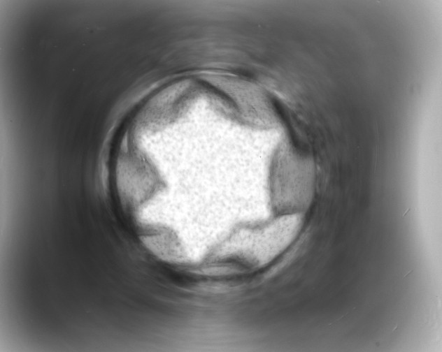 X0000088130294200706041954