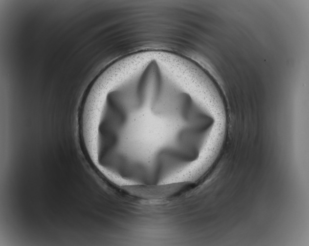X0000088430898200706191232