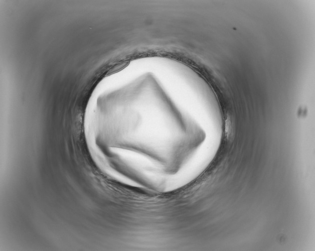 X0000090431492200708101953
