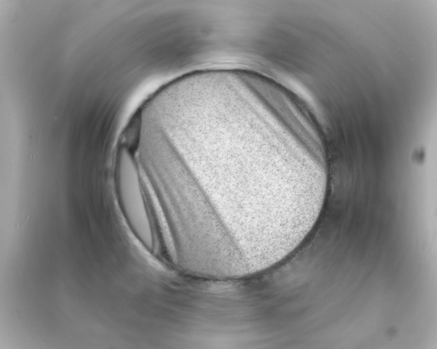 X0000090471472200708102123