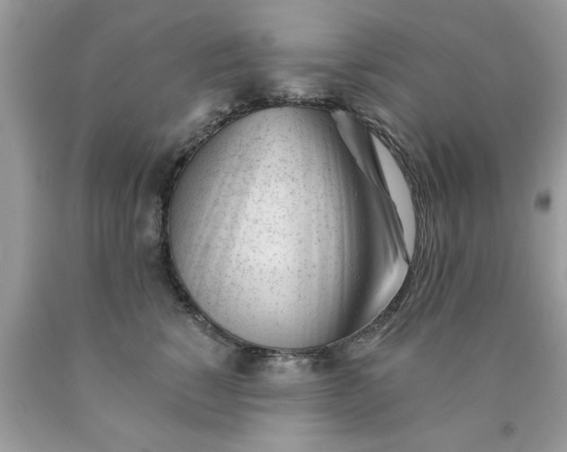 X0000090480760200707272319