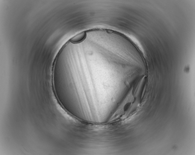 X0000090480903200707272316