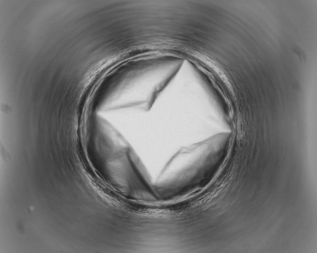 X0000090610437200708071206