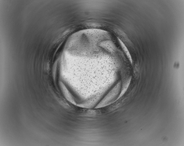 X0000090610330200708141356