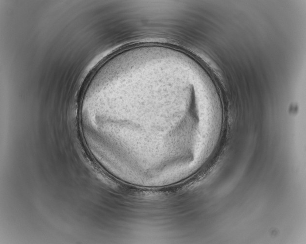 X0000090730933200708171944