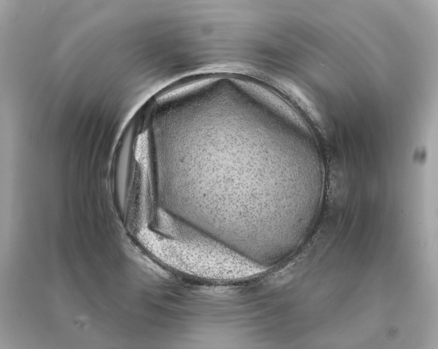 X0000090761276200708101739